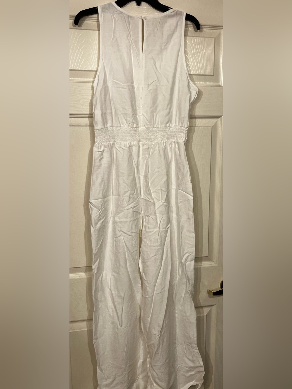 Elegant White Jumpsuit - Picture 6 of 6